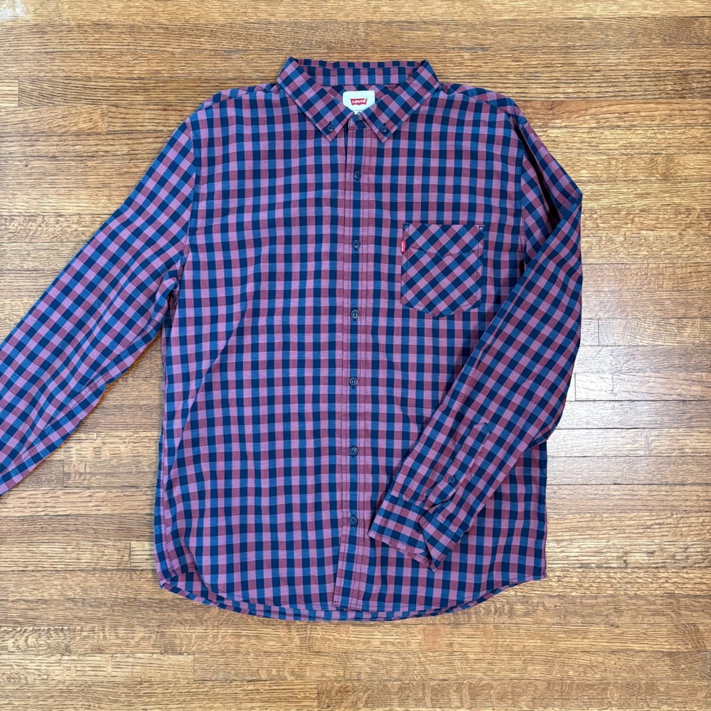 Levi's Mens XL Button Down Shirt Long‎ Sleeve Plaid Checkered Burgundy Blue